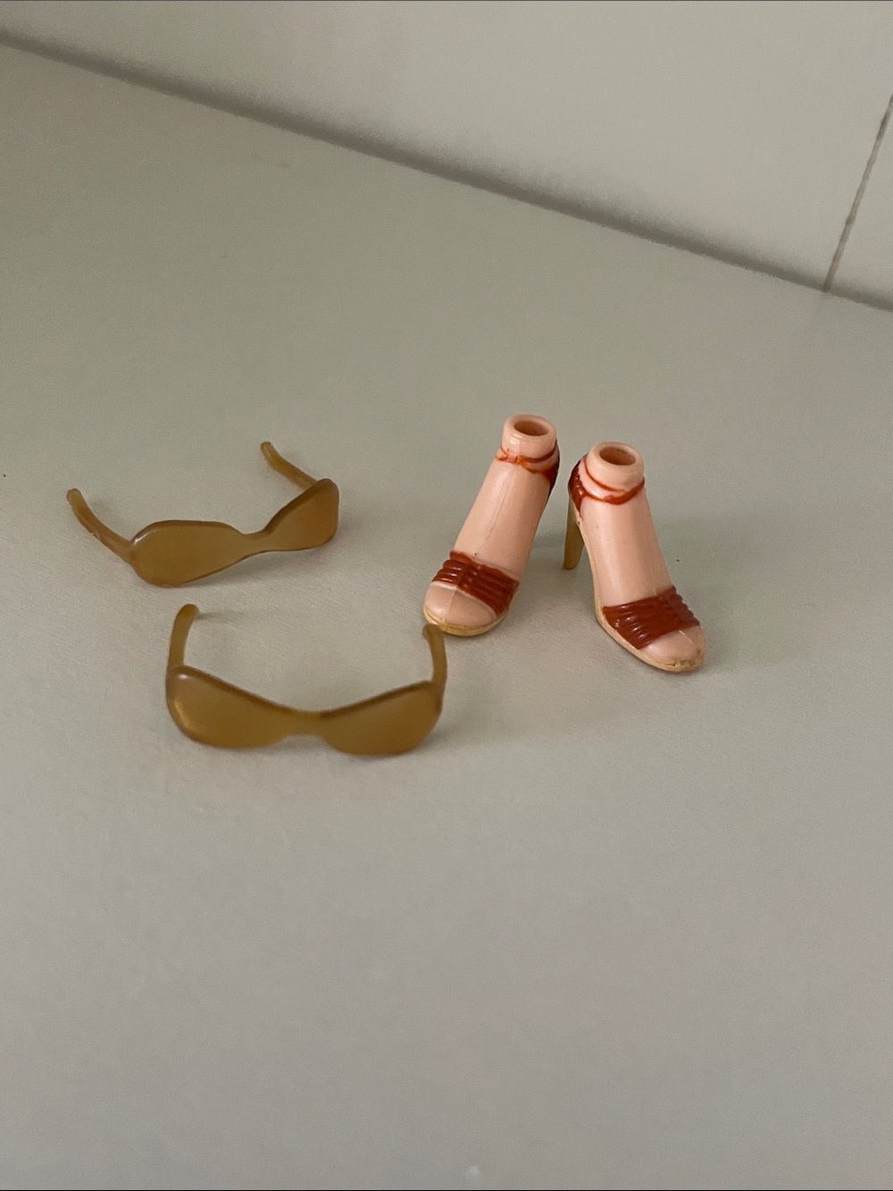 Vintage lil Bratz sunglasses and shoes